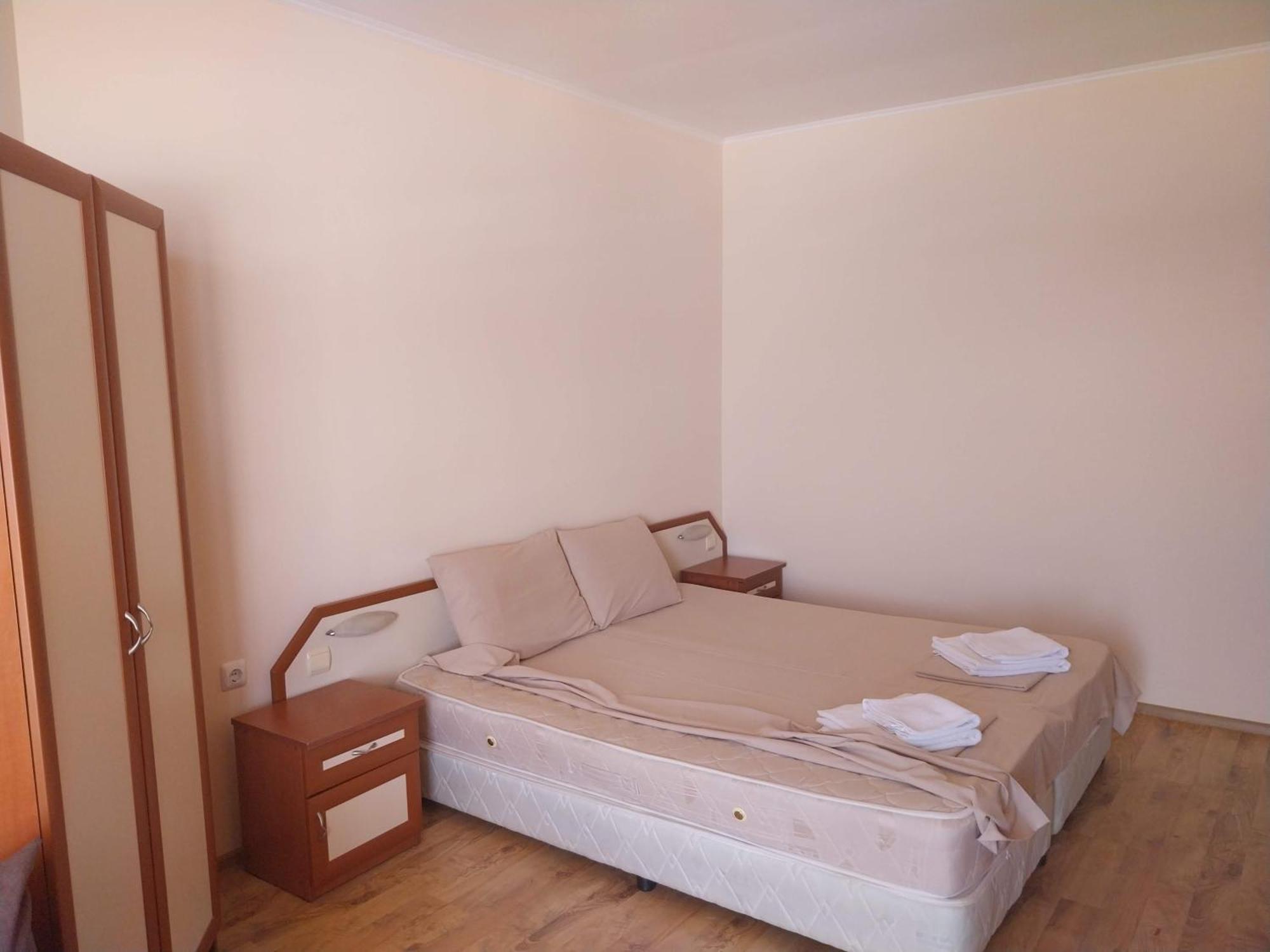 Aura Family Hotel Ravda Extérieur photo